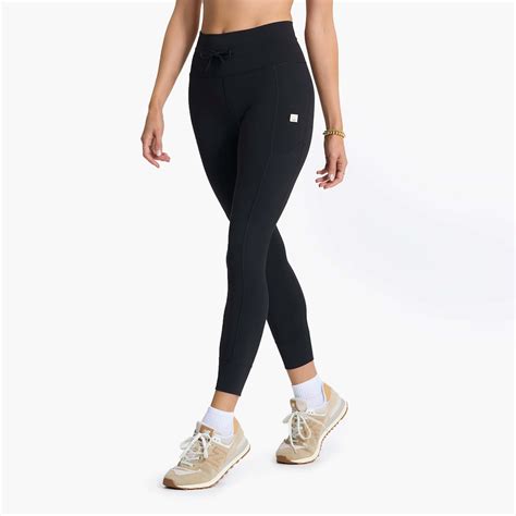 vuori studio pocket legging|vuori daily pocket legging.